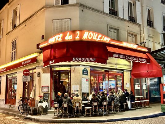 Café des Deux Moulins by null