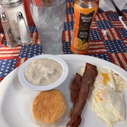 Cornudas, Texas - Breakfast combo, orange juice, ice water