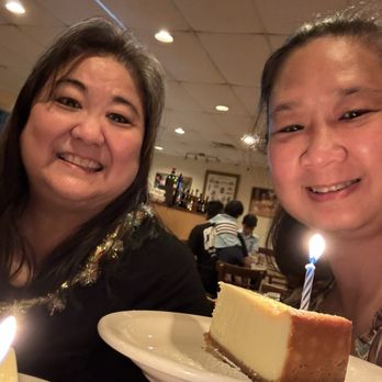 Ricado's Italian Restaurant - Make a wish! - Italian Near Me - Aiea, Hawaii