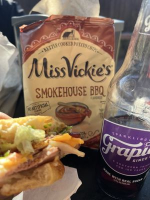 Ampersandwich by null