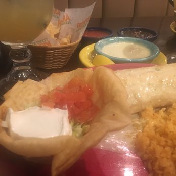 Frontera Mexican Kitchen - Brisket chimichanga and Texas margaritas 20oz - Mexican Near Me - Stockbridge, Georgia Frontera Mexican Kitchen - Brisket chimichanga and Texas margaritas 20oz - Mexican Near Me - Stockbridge, Georgia