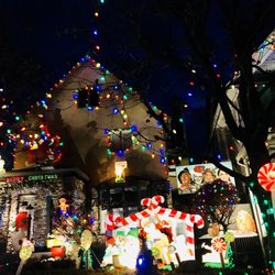 The Holiday House Scranton - Can't miss it!