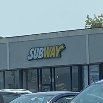 Subway - Storefront - Sandwiches Near Me - Seekonk, Massachusetts