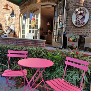 Bootlegger Coffee Co. - a pink table and chairs - Food Trucks Near Me Bootlegger Coffee Co. - a pink table and chairs - Food Trucks Near Me