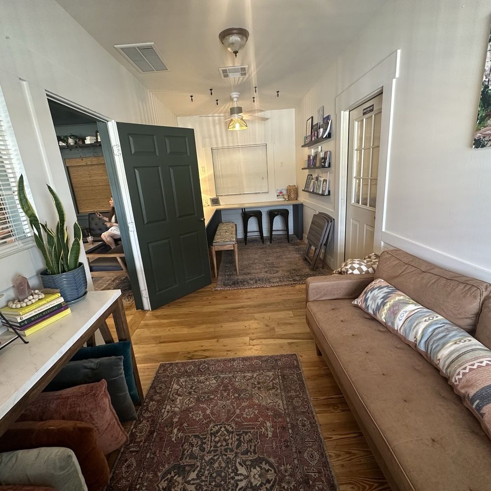 Sonder - one of the area to hangout or study - Cafes Near Me - Driftwood, Texas