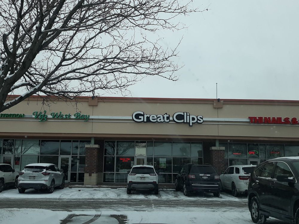 GREAT CLIPS Updated August 2024 4971 S 155th St, Omaha, Nebraska