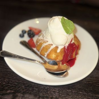 VAI's Italian Inspired- Kitchen + Bar - Italian Near Me - Naperville, Illinois