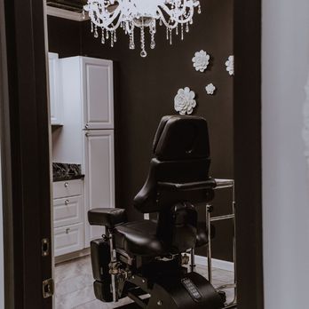 Matriarch Body Piercings - Our main Piercing room - Tattoo Near Me - Belton, Missouri Matriarch Body Piercings - Our main Piercing room - Tattoo Near Me - Belton, Missouri