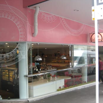 La Couronne Cake Boutique - La Couronne Cake Boutique - Bakeries Near Me - Auckland, AUK