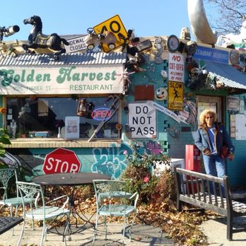 Golden Harvest - Outside - Breakfast & Brunch Near Me - Lansing, Michigan