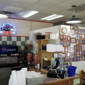 The Big Rig 2 - Counter area - Diners Near Me - Deland, Florida