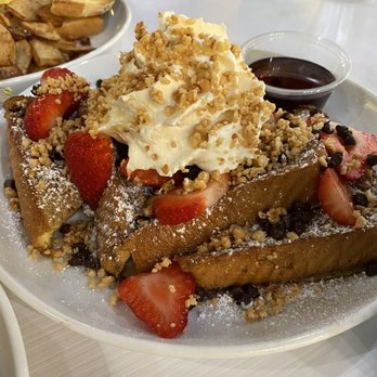 OUI Pancake N Eggs - Forget Me Not French Toast (order a side of Nutella, you're welcome!) - American Near Me - Temecula, California