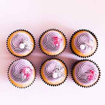 Eviedoodles Kitchen - Lavender & Lemon - Desserts Near Me
