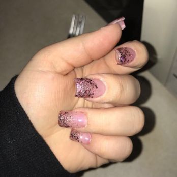 Kimmi's Nail Salon - Nail Salons Near Me - Mastic, New York