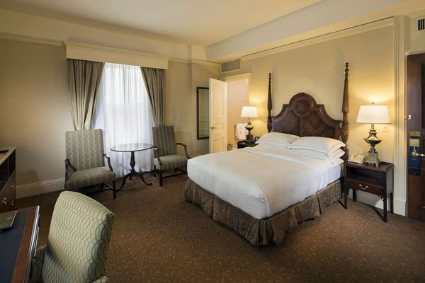The Seelbach Hilton Louisville by null
