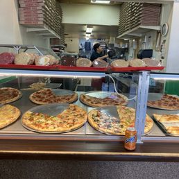 YAGHI'S NEW YORK PIZZERIA - Updated August 2025 - 75 Photos