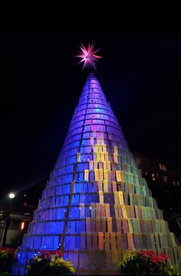 Piazza Basilone by null