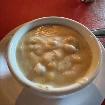Vittorio's - Best homemade clam chowder in Tijuana - Pizza Near Me - Tijuana, BCN