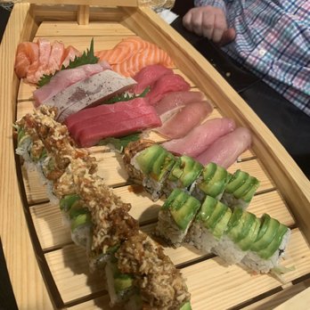 3 Go Sushi - Waraii Boat - Sushi Bars Near Me - Escondido, California 3 Go Sushi - Waraii Boat - Sushi Bars Near Me - Escondido, California
