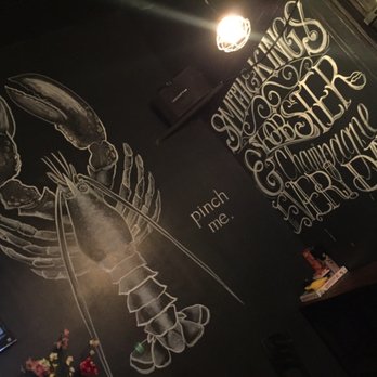 Smith & Kings - Cocktail Bars Near Me - Honolulu, Hawaii