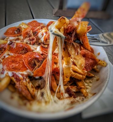 The Tavern at Lakeside by null