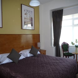 Grove Guest Hotel