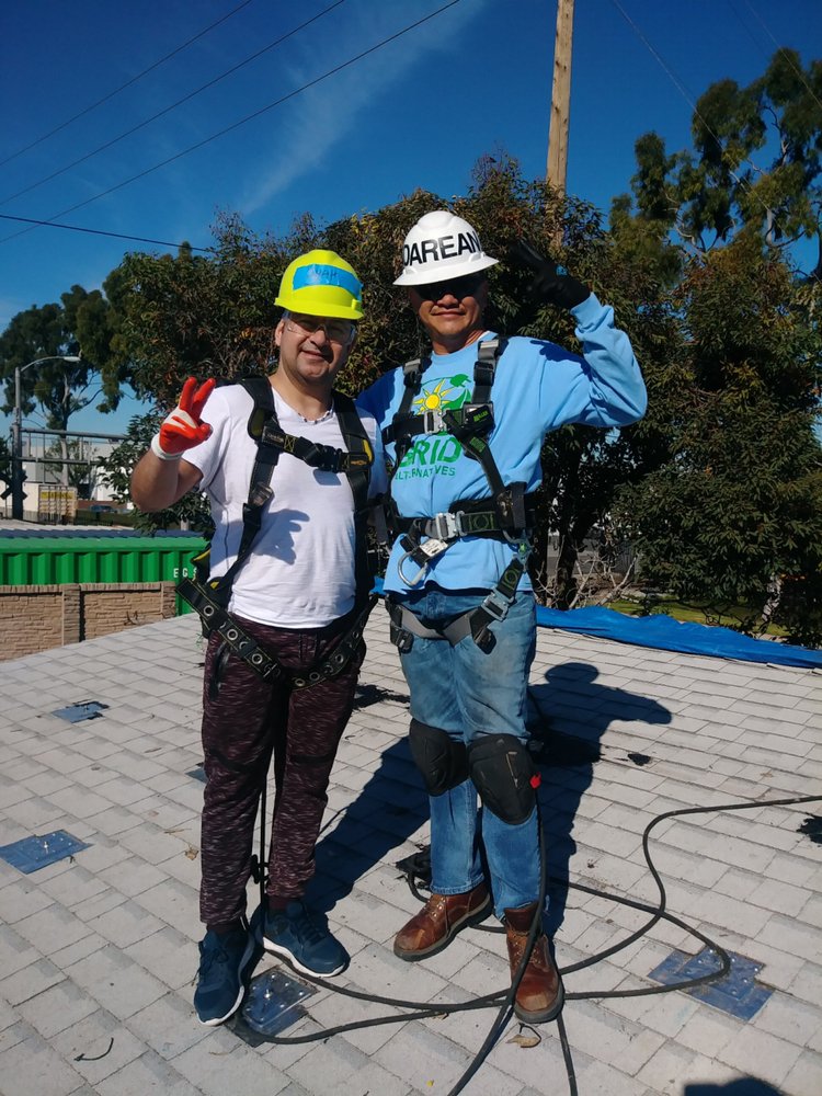 Slide of Safari Roofing and Remodeling