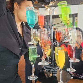 Madres Brunch - 12 mirmosa flight! - Breakfast & Brunch Near Me - Bellflower, California Madres Brunch - 12 mirmosa flight! - Breakfast & Brunch Near Me - Bellflower, California