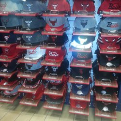 New M&N Chicago Bulls snapbacks for the 2016-17 season.