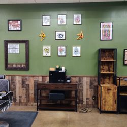 Mac's Barbershop