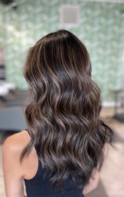 Golden Era Hair Studio by null