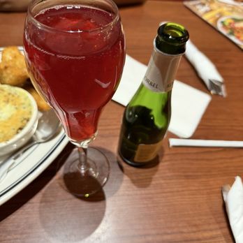 Mimi's Cafe - Blood orange hibiscus mimosa - Breakfast & Brunch Near Me - Las Vegas, Nevada Mimi's Cafe - Blood orange hibiscus mimosa - Breakfast & Brunch Near Me - Las Vegas, Nevada