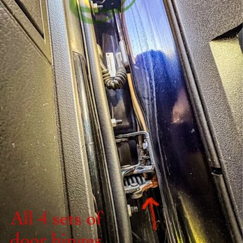 Credit Acceptance - car door hinges, all 4 doors only rusting at the bottom - Auto Loan Providers Near Me - Southfield, Michigan Credit Acceptance - car door hinges, all 4 doors only rusting at the bottom - Auto Loan Providers Near Me - Southfield, Michigan