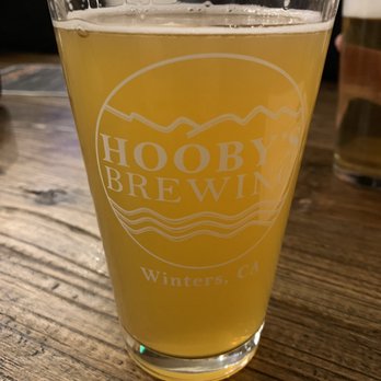 Hooby’s Brewing - Hazy Ipa - Breweries Near Me - Winters, California
