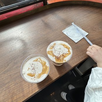 Mandarin Coffee Stand - Vienna latte! - Coffee & Tea Near Me - Pasadena, California