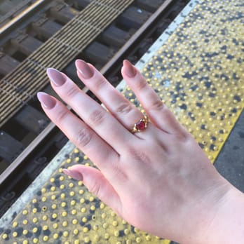 Glitz Nail - Waxing Near Me - New York, New York