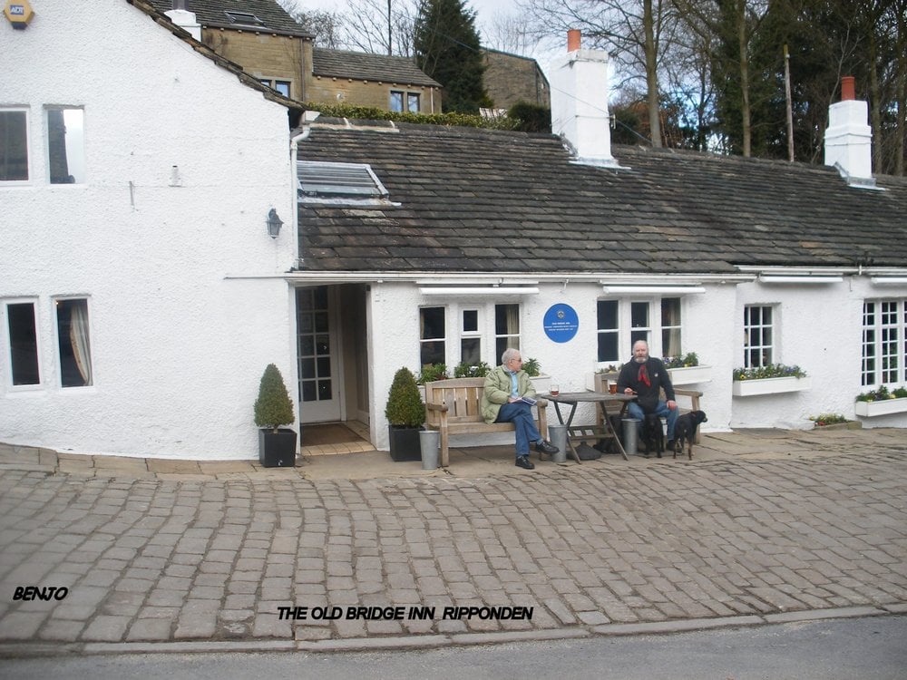 THE OLD BRIDGE INN Updated October 2024 11 Photos Priest Lane, Ripponden, West Yorkshire