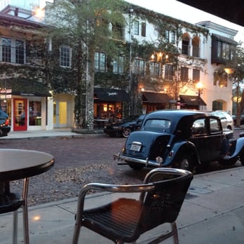 Chez Vincent - Outside view from the restaurant - French Near Me - Winter Park, Florida
