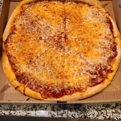 Lucky's Pizza - Cheese Pizza 06-17-2022