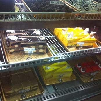 Cakes by Carlos - Bakeries Near Me - Lombard, Illinois