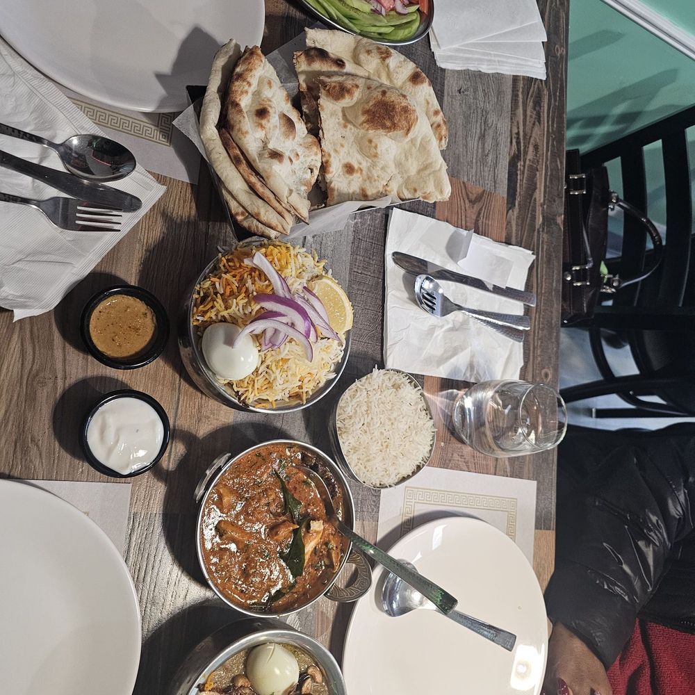 Moringa Indian Restaurant - Indian Near Me - Waterbury, Connecticut
