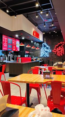 Hattie B’s Hot Chicken by null