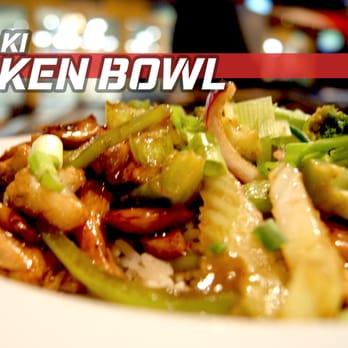 Skybox Grill - a plate of chicken and broccoli - Sports Bars Near Me - Saint Albert, Alberta Skybox Grill - a plate of chicken and broccoli - Sports Bars Near Me - Saint Albert, Alberta