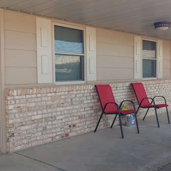 Mooreland Motel - the front of the motel - Bed & Breakfast Near Me - Mooreland, Oklahoma Mooreland Motel - the front of the motel - Bed & Breakfast Near Me - Mooreland, Oklahoma