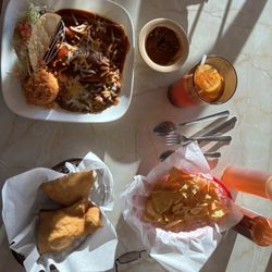 Del Prado Cafe - Amazing good food.