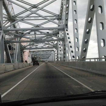 Huey P Long Bridge - Landmarks & Historical Buildings Near Me
