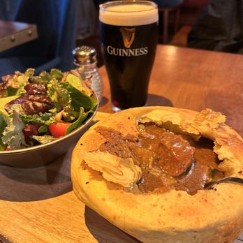 Gallagher's Pub - Beef stew! I'm a foodie and have been in Ireland for 4 days haven't really had a full meal yet. Was waiting ... well I'm glad I did - Gastropubs Near Me - Cork, Colorado Gallagher's Pub - Beef stew! I'm a foodie and have been in Ireland for 4 days haven't really had a full meal yet. Was waiting ... well I'm glad I did - Gastropubs Near Me - Cork, Colorado