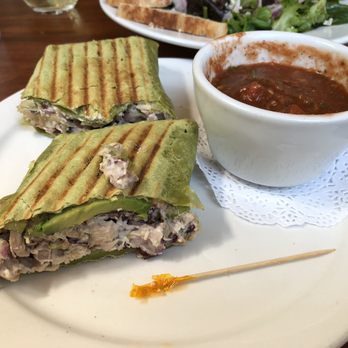 Flower Farm Cafe - Coffee & Tea Near Me - Loomis, California
