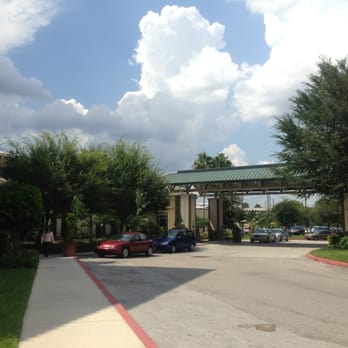 AdventHealth Winter Park - Main entrance - Hospitals Near Me - Winter Park, Florida AdventHealth Winter Park - Main entrance - Hospitals Near Me - Winter Park, Florida