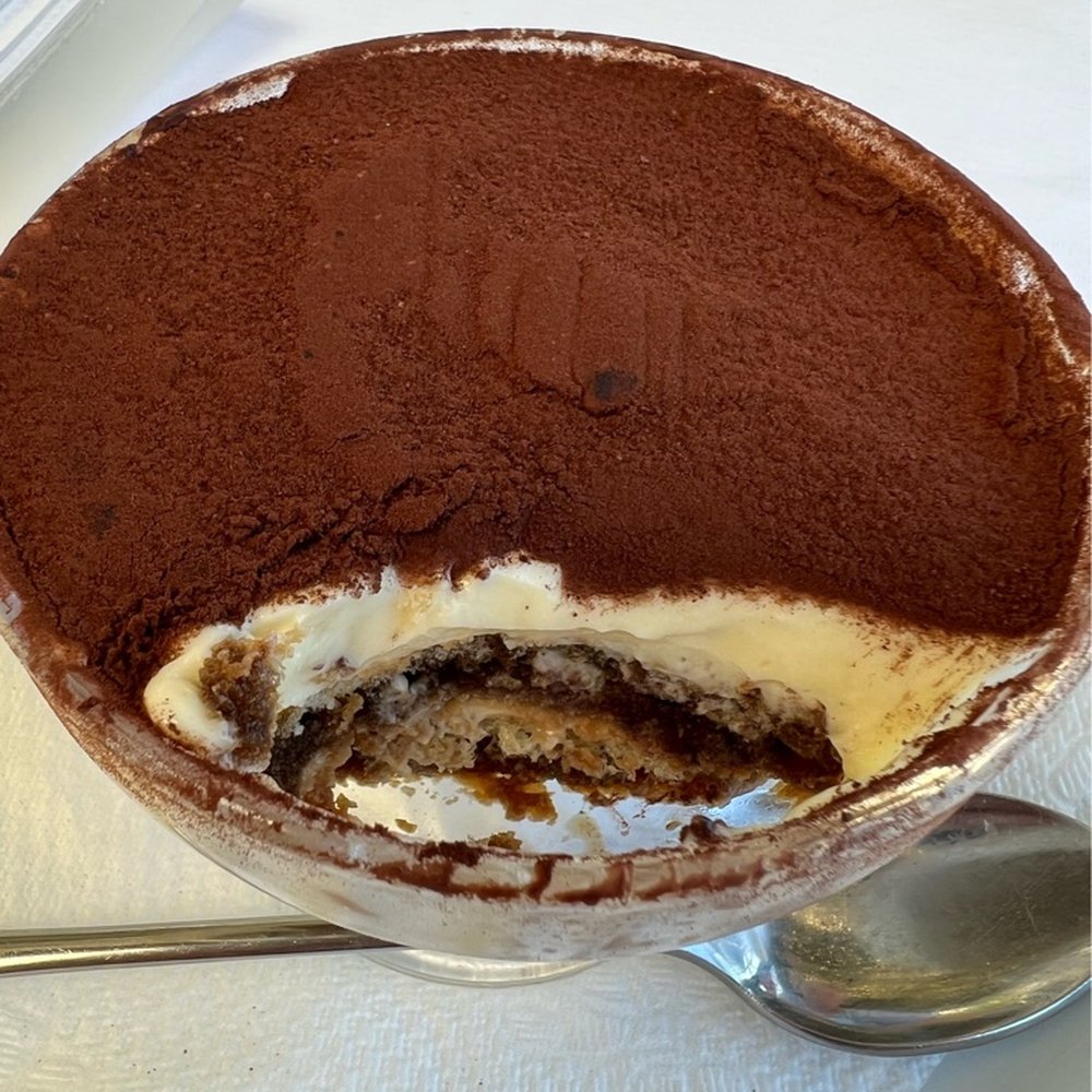 Plinio - Tiramisu layers - Hotels Near Me - Lenno, Colorado